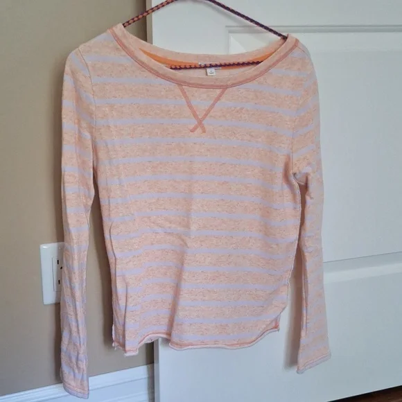 Gap Striped Sweater - Picture 2 of 4